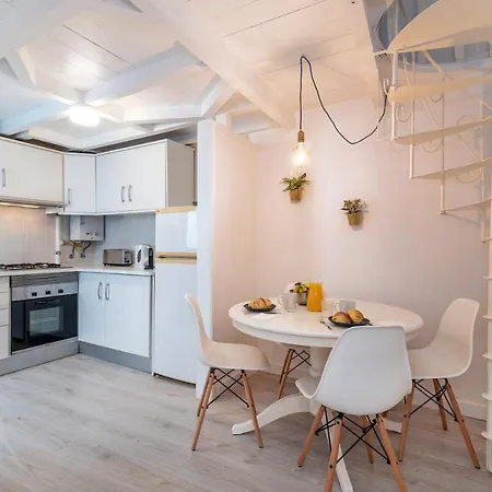 Duplex Near Lx Factory Apartment Lissabon