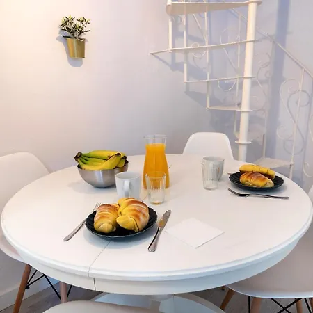 Duplex Near Lx Factory 아파트 리스본