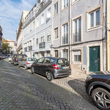 Duplex Near Lx Factory Apartment Lissabon